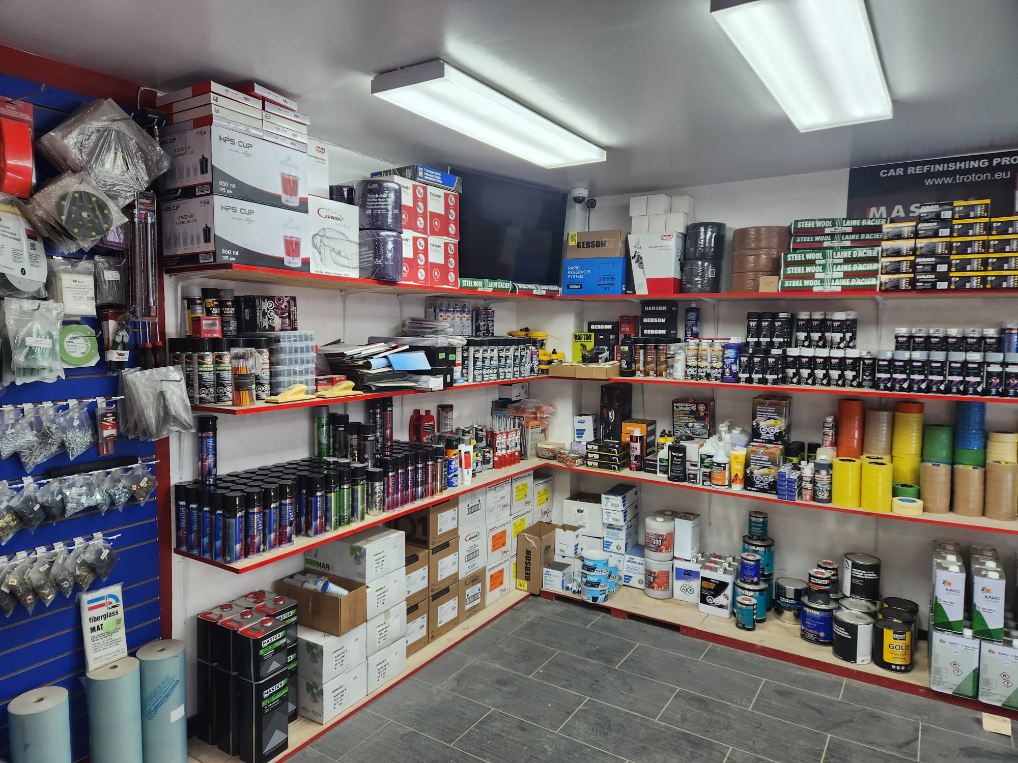 AUTOMOTIVE PAINT & SUPPLIES